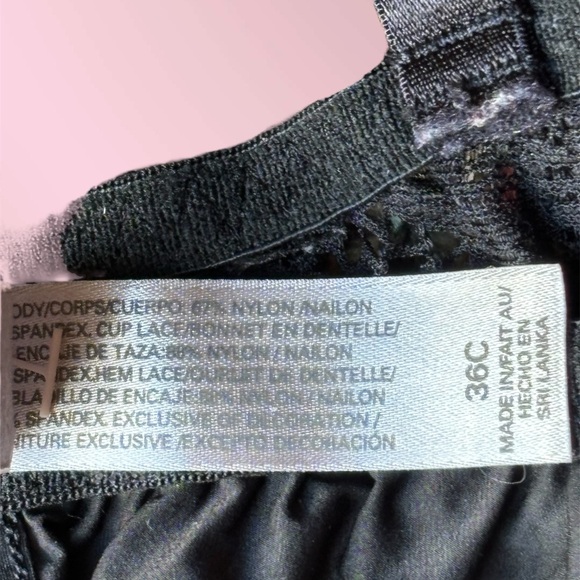 Victoria’s Secret Black Slip - Size 36C - Picture 11 of 12
